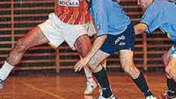 <b>EN FORMA.</B> Los jugadores del Boadilla siguen al ataque.