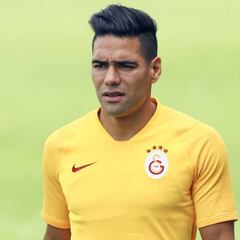 Falcao sigue lesionado y será evaluado a diario