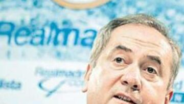 <b>CONSEJO A GELABADE.</b> "Que se fije en Gasol y Calderón: rindieron hasta el día anterior en la NBA".