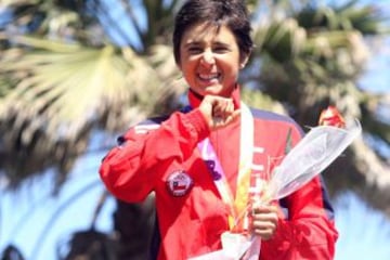 La triatleta chilena se quedó con la medalla de oro tras lograr un tiempo de 1:57:18. De paso, se clasificó a los Juegos Olímpicos de Río de Janeiro 2016.