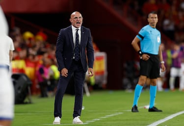 El entrenador español Luis de la Fuente.