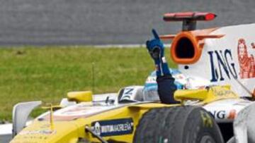 <b>SEGUNDO TRIUNFO. </b>Alonso consiguió en el circuito japonés de Fuji su segunda victoria del año, tras la lograda dos semanas antes en la carrera nocturna de Singapur.