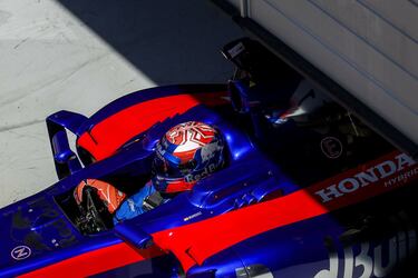 Marc Mrquez en el pit lane antes de rodar con el monoplaza en el circuito Red Bull Ring.