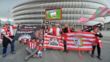 01/04/24 REPORTAJE PEÑA DEUSTO EN ESTADIO SAN MAMES ATHLETIC DE BILBAO 