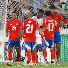 “¿Partir de Chile? Espero que me entiendan, uno tiene sueños y metas”