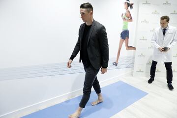 Fernando Torres de visita en Podoactiva