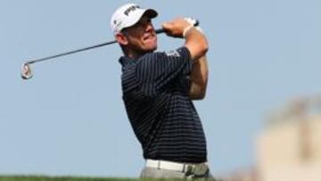 El inglés Westwood es líder y Cabrera-Bello, segundo