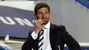 Villas-Boas, dirigiendo el Tottenham Hotspur