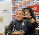 Tabárez: "Suárez está yendo bien, estamos esperanzados"