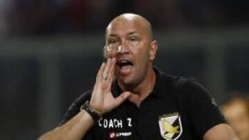 El Palermo despide a Walter Zenga