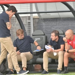 Vélez de Mendizabal, destituido en un movimiento inesperado