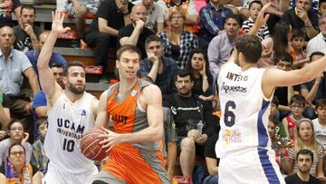 22/05/16  PARTIDO LIGA ENDESA LIGA ACB
 FUENLABRADA - UCAM MURCIA
 CARLOS CABEZAS OLIVER STEVIC