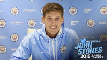 El Manchester City ha hecho oficial el fichaje de Stones.