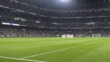 Ultras Sur cantó "¡Florentino, dimisión!"; la Policía los echó