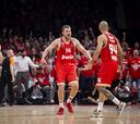 El Olympiacos del mejor Vezenkov atropella al Madrid