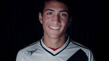 Sevilla sign Uruguayan central defender Cristian González