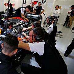 Boullier culpa a Honda: "Con el mejor motor ya ganaríamos"