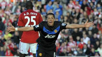 La cuenta oficial del Manchester United recordó el icónico gol que Javier 'Chicharito' Hernández anotó de nuca ante el Stoke City en 2010
