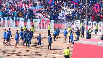 El ambiente que se vivi¨® en el 'Banderazo' de la U. de Chile