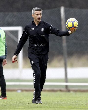 Destituido en la jornada 25 del Tenerife