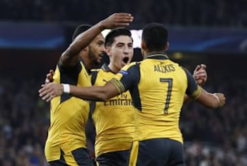 Arsenal enfrentó a Basel en la segunda jornada del Grupo A de la Champions League. Ospina y Balanta fueron titulares.