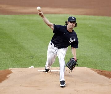 Equipo: New York Yankees
Contrato: Nueve años y 324 millones USD.