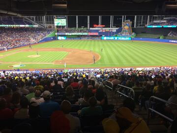 Colombia - Estados Unidos en el Marlins Park. 