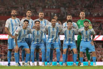 Once del Málaga en Granada. Diez  jugadores estaban el año pasado en Primera RFEF;