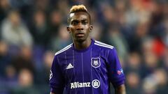 Galatasaray sign Nigerian winger Henry Onyekuru from Everton