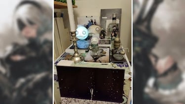 Convence a 22 ligues de Tinder de comprar Nier Automata y después les hace ghosting