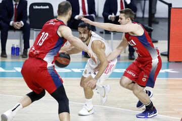 El argentino acabó con 20 puntos, 4 asistencias y 5 robos ante el Manresa y se fue ovacionado por sus compañeros. Se despide a lo grande dejando al Real Madrid invicto.