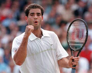 Pete Sampras (Washington, EE UU, 48 años), el hombre récord del tenis hasta que llegó el Big Three, inicio su historia de amor en los Grand Slams cuando venció al peruano Jaime Yzaga en el US Open de 1988 y la cerró a lo grande, en el mismo lugar y con victoria en la final de 2002 ante su compatriota Andre Agassi. Fue su 14º título en un major. “Quizá ser número uno tanto tiempo acortó mi carrera”, reconoció. Lo fue 286, el segundo que más tras Federer (310). Djokovic le acecha (282).