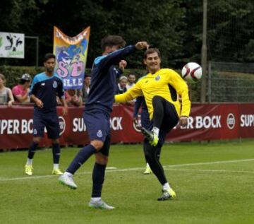 Primera sesión de Casillas con el Oporto