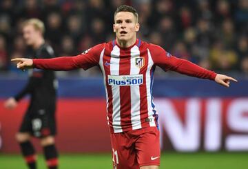 Gameiro celebra su gol al PSV.