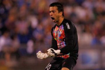 Si Marín se va a la MLS Felipe Núñez, hoy sin club, es el otro arquero que suena para llegar a la U.