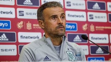 Luis Enrique: "L¨ªderes como Ramos tambi¨¦n pueden aprender"