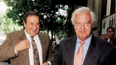 Jes¨²s Gil y Ram¨®n Mendoza, presidentes de Atl¨¦tico y Real Madrid.