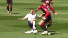 ¡Dos minutos duró Foyth! Entró en el 46' y en el 48' fue expulsado