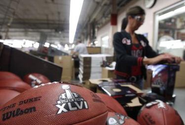 Super Bowl: cosiendo 'pigskins'