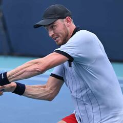 Jarry, imparable en Miami: vence al 8 del mundo y está en cuartos