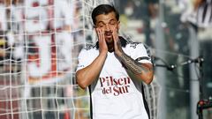 Costa desordena a Colo Colo