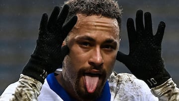 Neymar reported to sign on for four more years at PSG