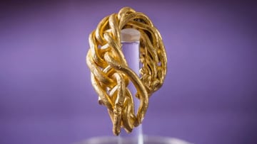 Se van de paseo con el detector de metales y encuentran un vestigio vikingo de oro: ¡°Al principio no lo pod¨ªa creer¡±
