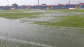 Canchas como las de Tuluá, Neiva, Barranquilla, entre otras, hacen ver mal el espectáculo del FPC.