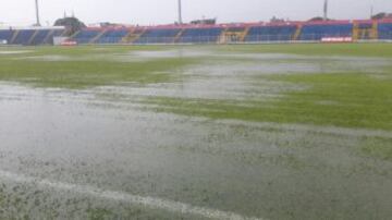 Canchas como las de Tuluá, Neiva, Barranquilla, entre otras, hacen ver mal el espectáculo del FPC. 