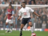 14/10/2006 - Premiership Football, Aston Villa v Tottenham Hotspur, Edgar Davids of Tottenham. (Photo by Mark Leech/Offside via Getty Images)