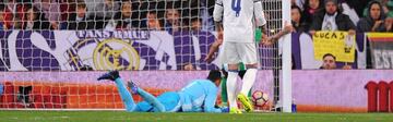 Navas somehow lets the ball into the net against Real Betis