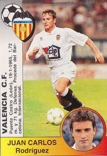 Jugó en el Valencia la temporada 94/95.