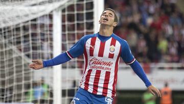 Luis Fernando Tena realizará cambios en defensa después de que acumula en tres juegos siete goles en contra. De perder, podría caer hasta los últimos lugares.