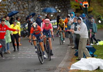 Giulio Ciccone del Trek-Segafredo fue el ganador de la etapa entre Lovere y Ponte di Legno. Richard Carapaz se mantiene como líder de la general.